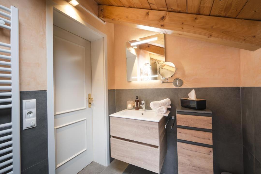 Ferienhaus Die 12 Mit 4 Schlafzimmern In Garmisch Garmisch-Partenkirchen Exterior foto